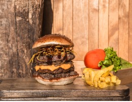 Kavurmalı Burger
